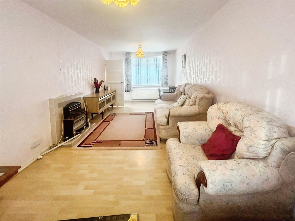 Property photo 3 of 15 Living Room