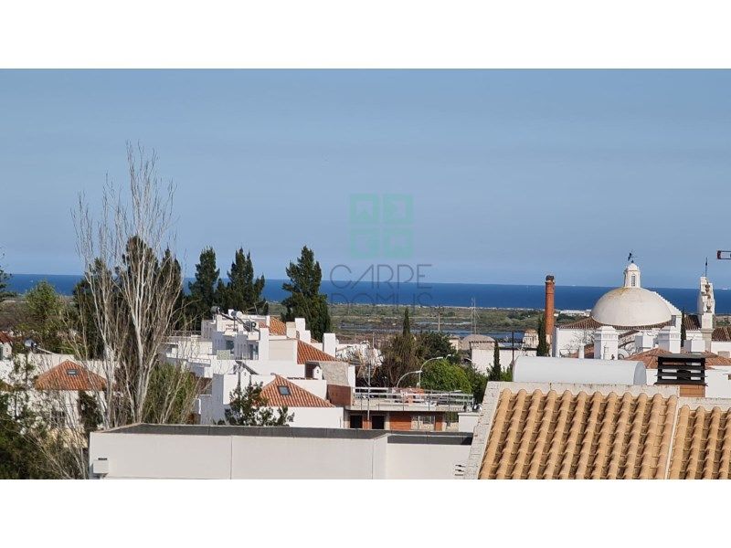 Property photo 2 of 32