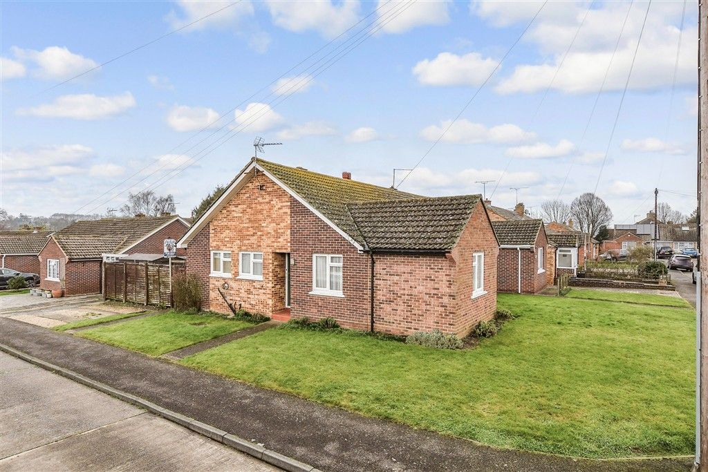 Property photo 1 of 9 External (Web)