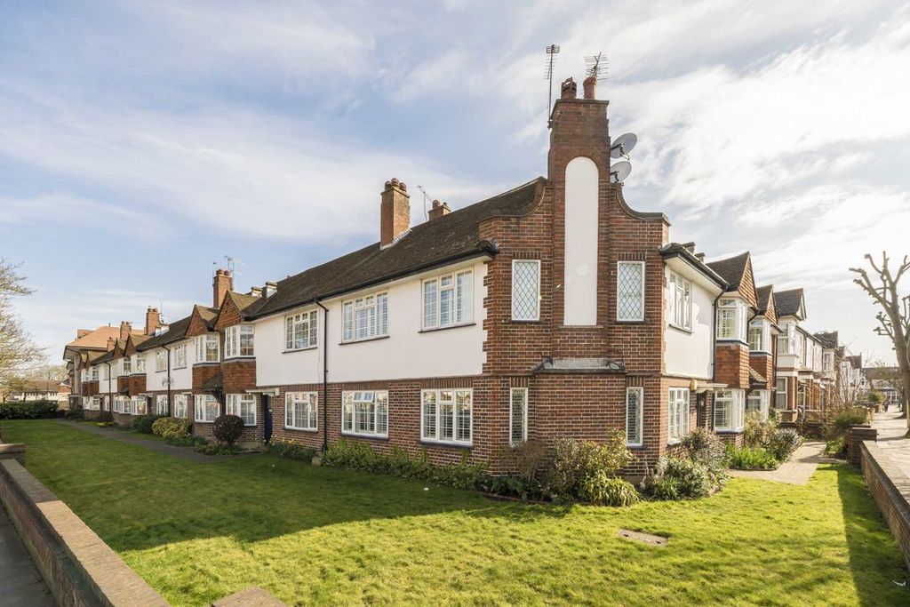Property photo 1 of 7