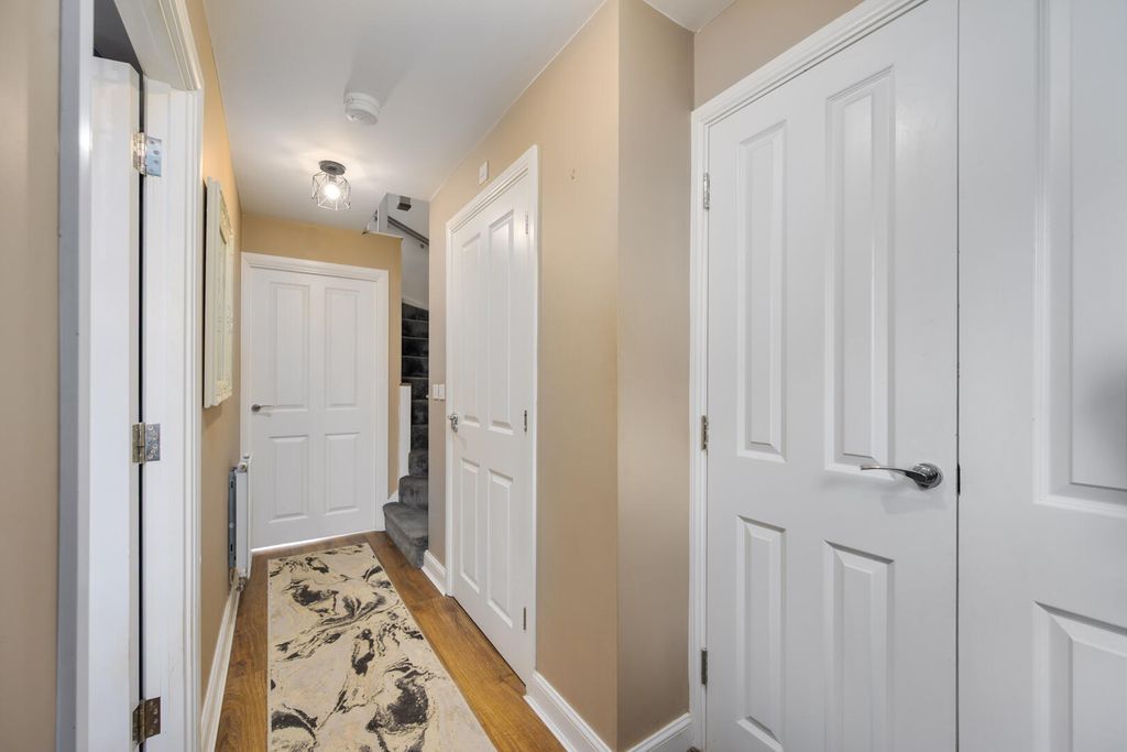 Property photo 3 of 29 Hallway