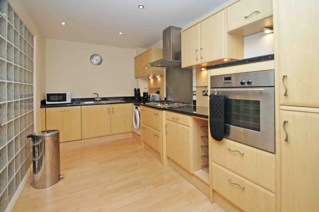 Property photo 3 of 10 0 General