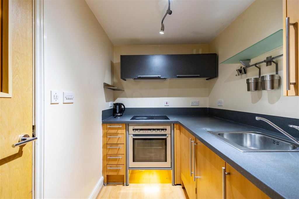 Property photo 2 of 12 Img_9660.Jpg