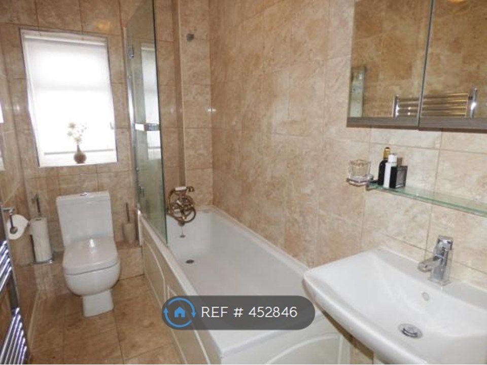 Property photo 2 of 14