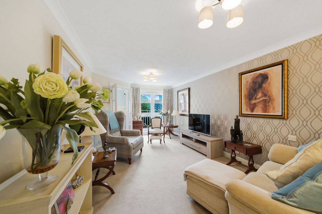 Additional image 13 of 1 bed flat for saleWellside Place, Wellside Court FK1