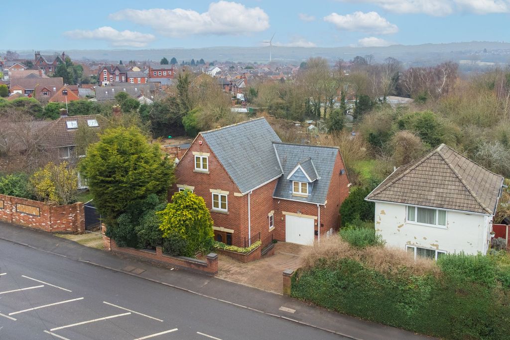 Additional image 4 of 4 bed detached house for saleHeanor Road, Ilkeston DE7