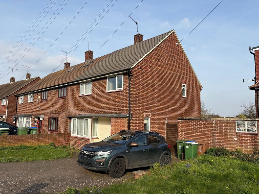 Property photo 2 of 13