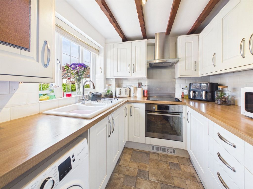 Property photo 2 of 12 Picture No. 03