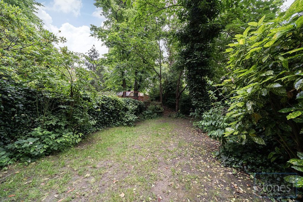 Property photo 2 of 15 Picture No. 14