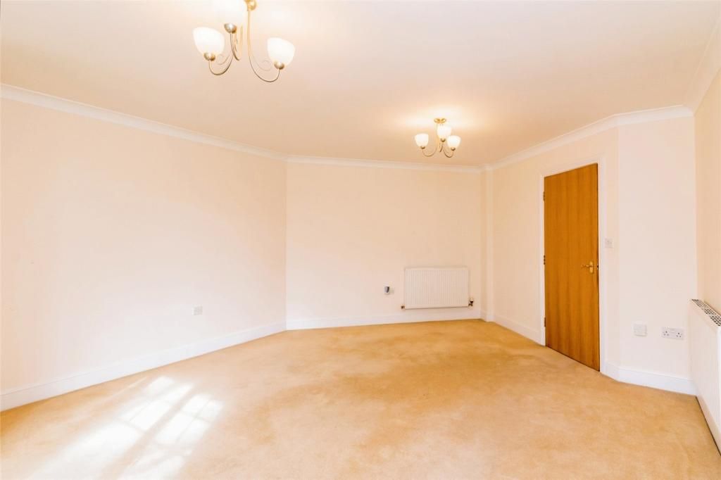 Property photo 3 of 13