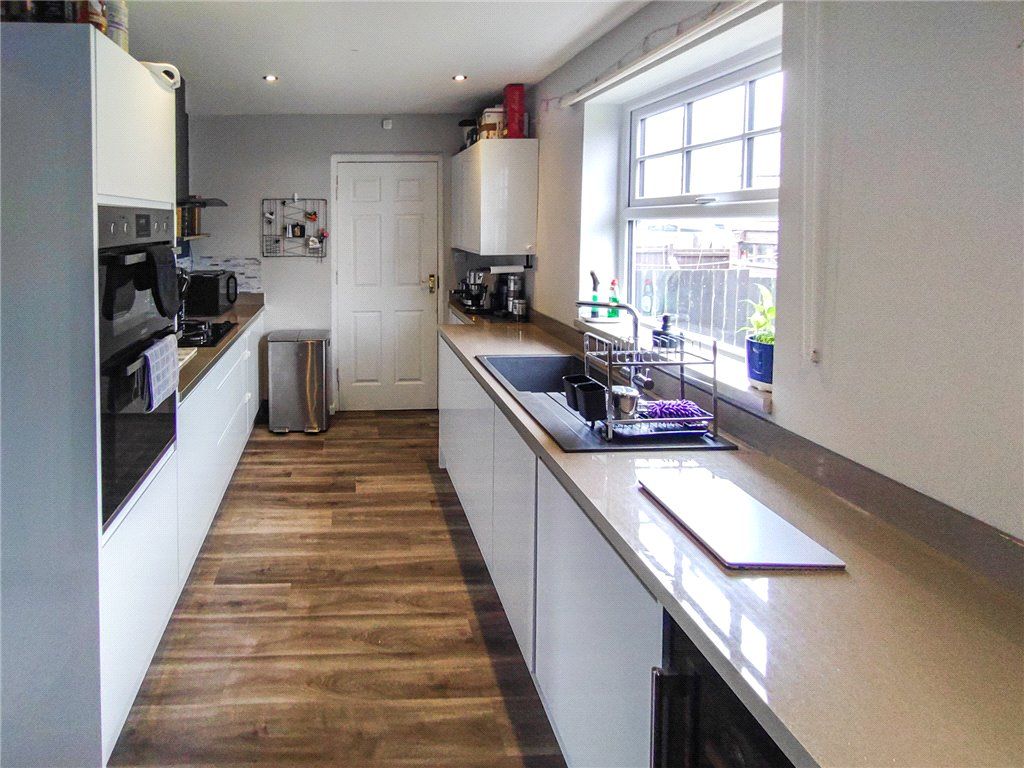 Property photo 3 of 13 Picture No. 05