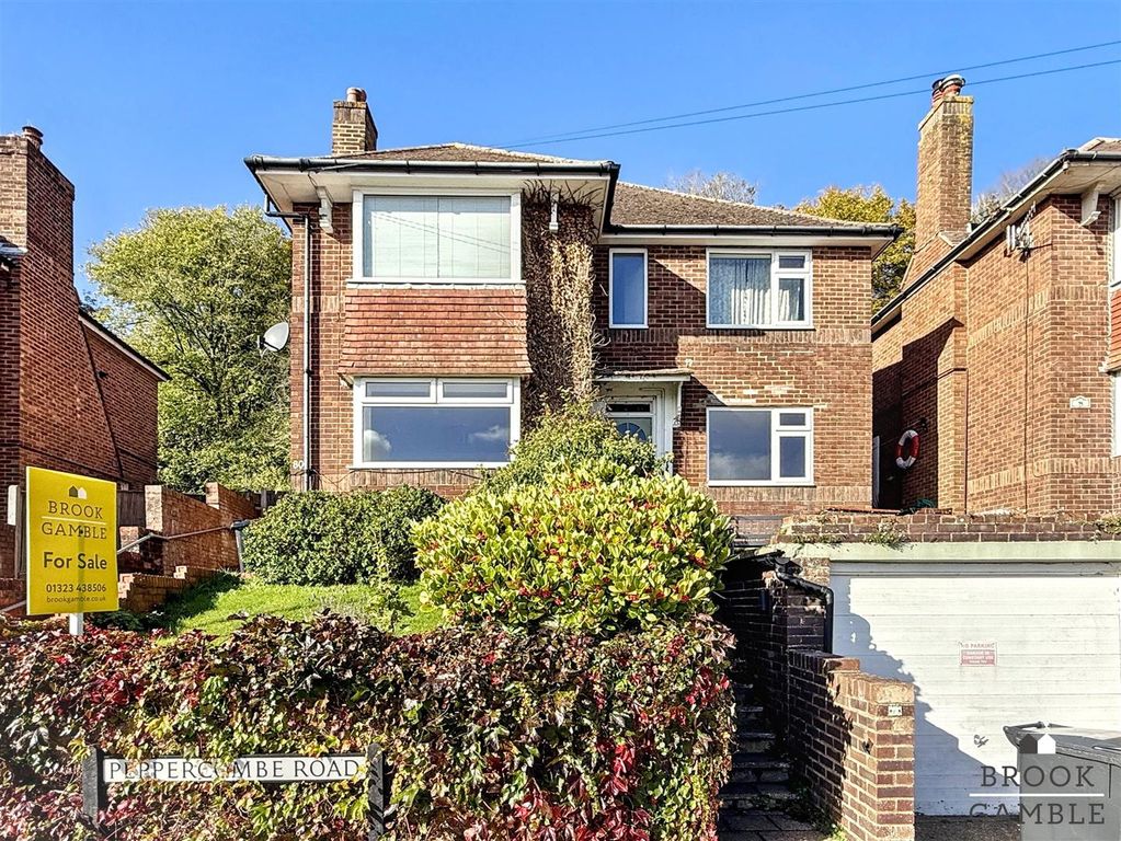 Property photo 1 of 19 01323 438506