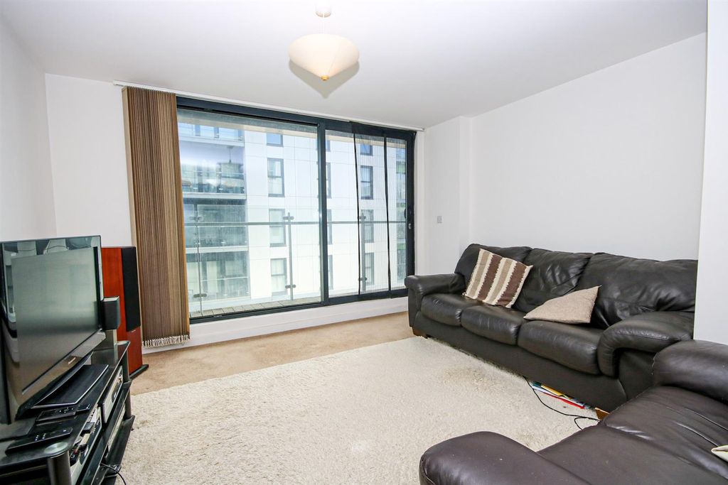 Property photo 3 of 15 11-Img_9332.Jpg