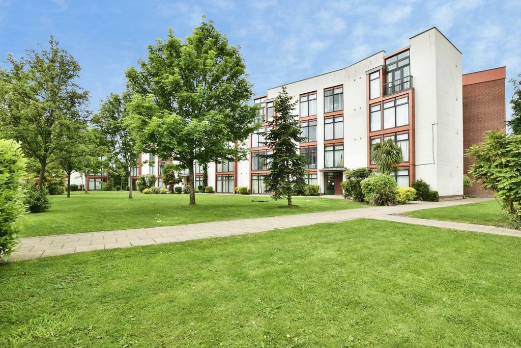 Property photo 1 of 15 Pbox-Img.Jpg