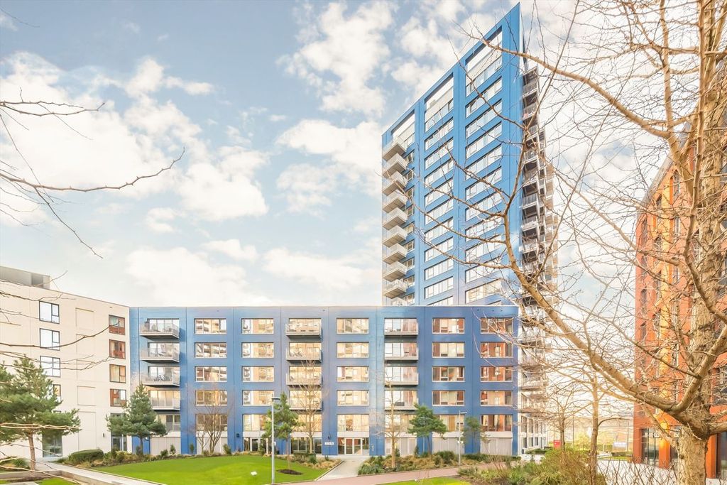 Property photo 1 of 7