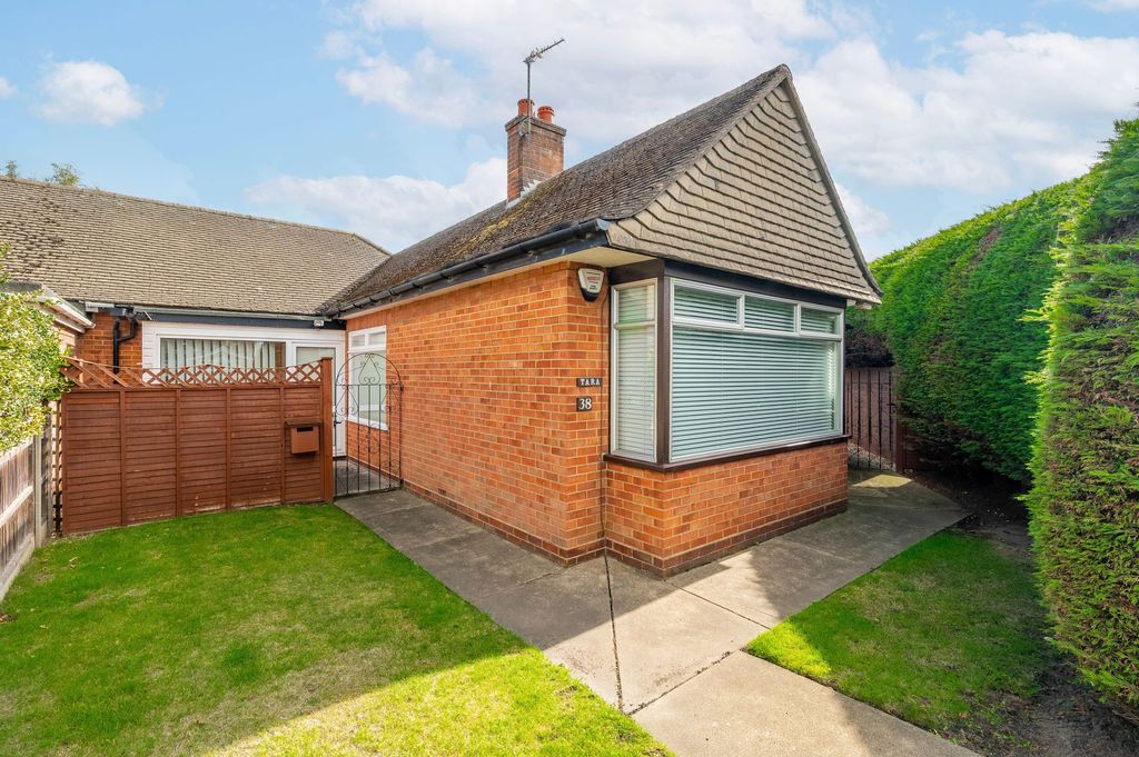 Property photo 1 of 22