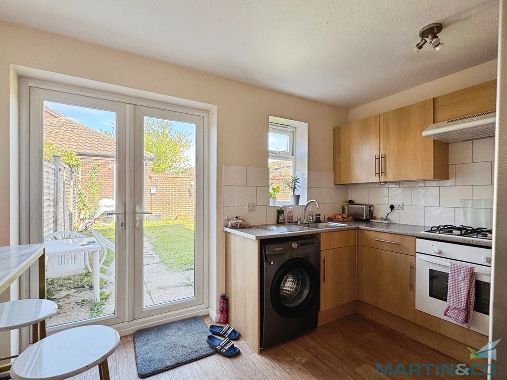 Property photo 3 of 11 0A30925E--4A25-Ad6D-53092625E86F-24901-00000B62Da1