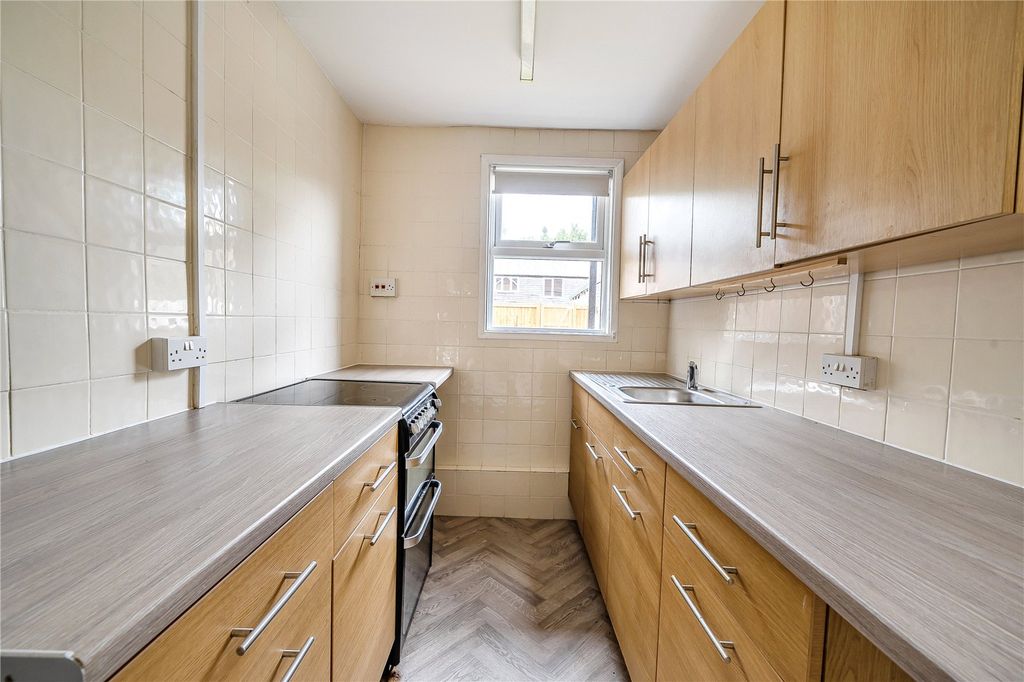 Property photo 3 of 14 Picture No. 38