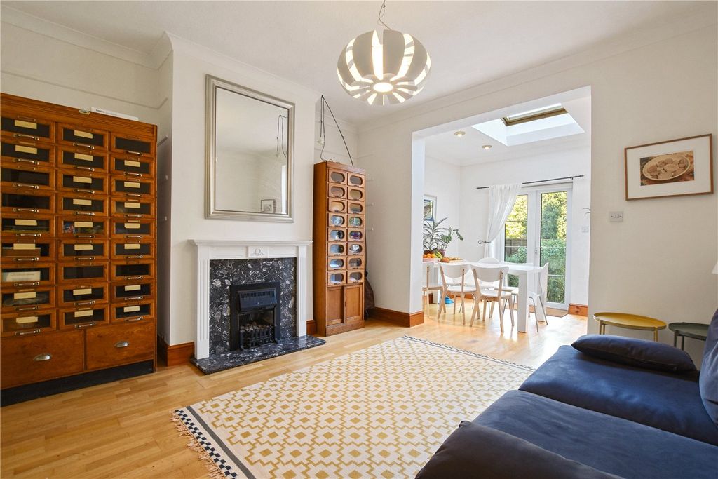 Property photo 3 of 17 Picture No. 64