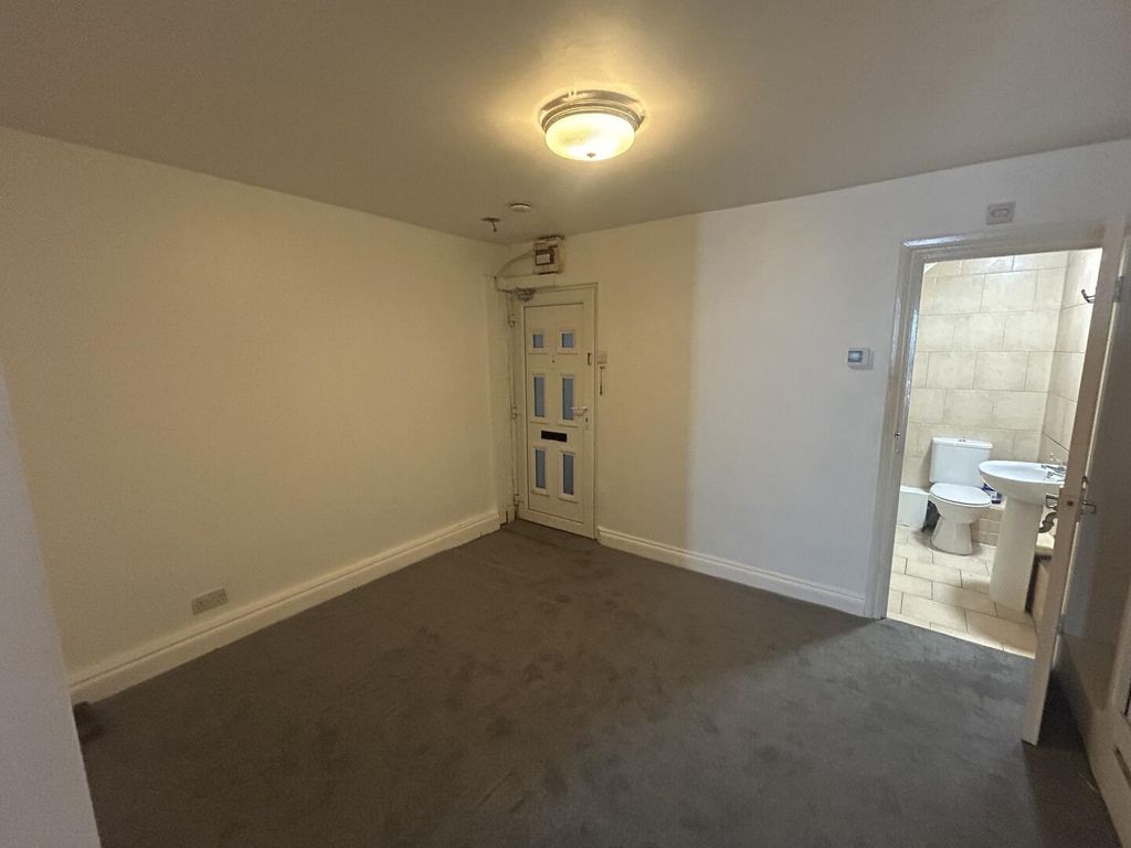 Property photo 2 of 13 Reception Room