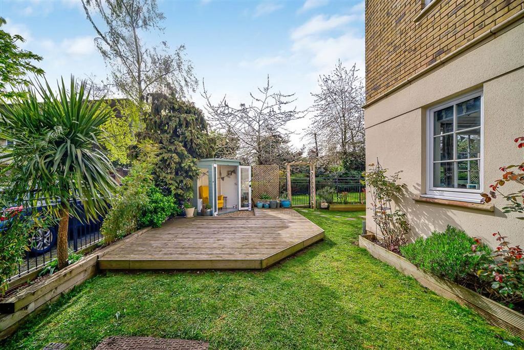 Property photo 3 of 8