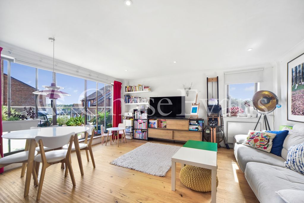 Property photo 1 of 16 Cumberland Mills