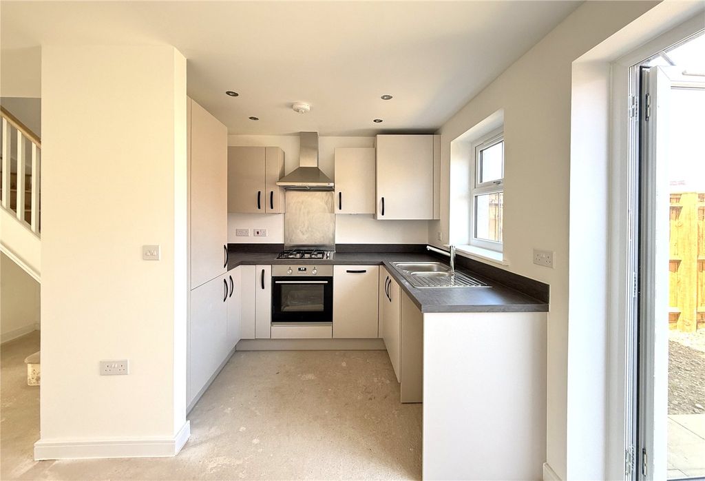 Property photo 2 of 8 The Carew