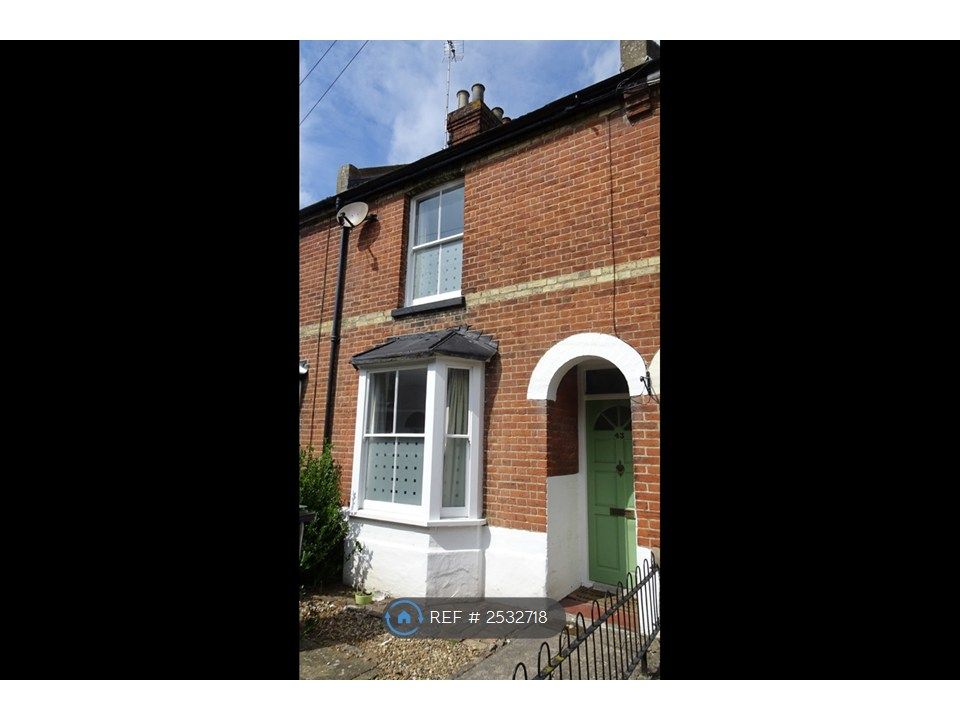 Property photo 3 of 12