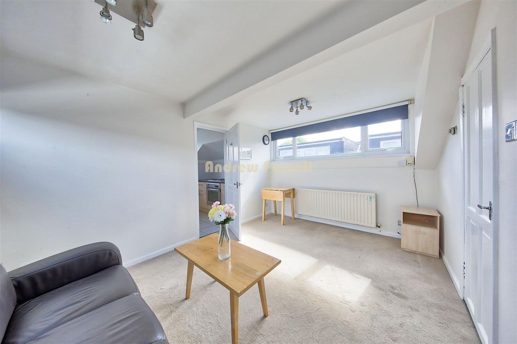 Property photo 2 of 7 Recep Altwm.Jpg