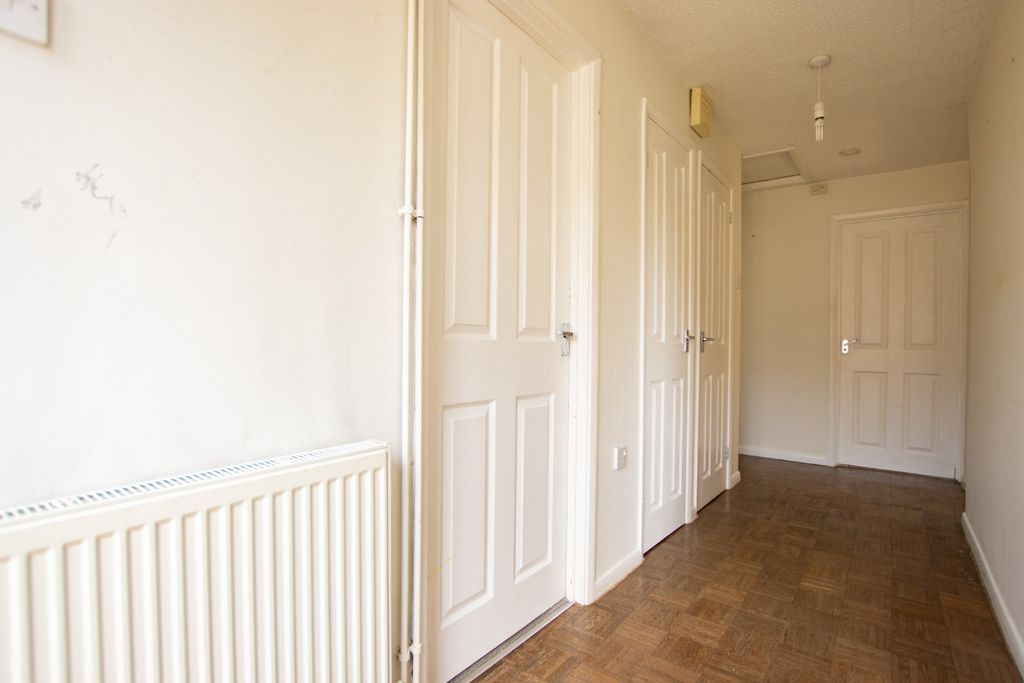 Property photo 3 of 16 4424366