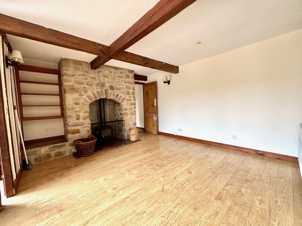 Property photo 2 of 9 B