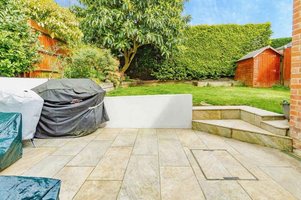 Property photo 3 of 16 Pbox-Img.Jpg