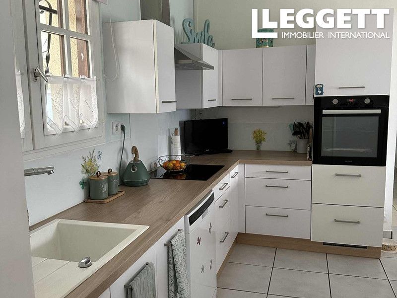 Property photo 2 of 10