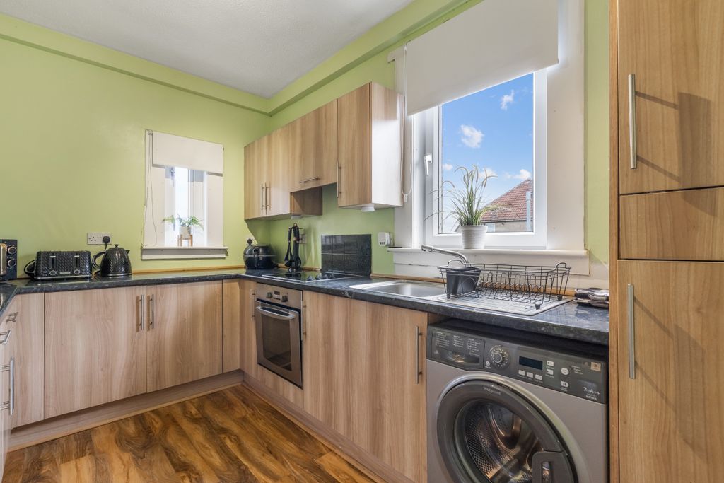 Additional image 7 of 2 bed flat for saleLaurelbank, Coatbridge ML5