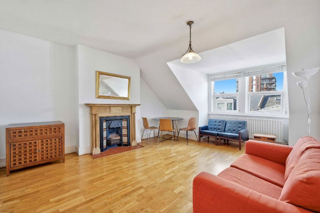 Property photo 2 of 4