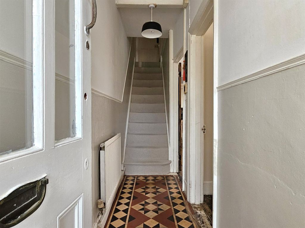 Property photo 2 of 15 Entrance Hall