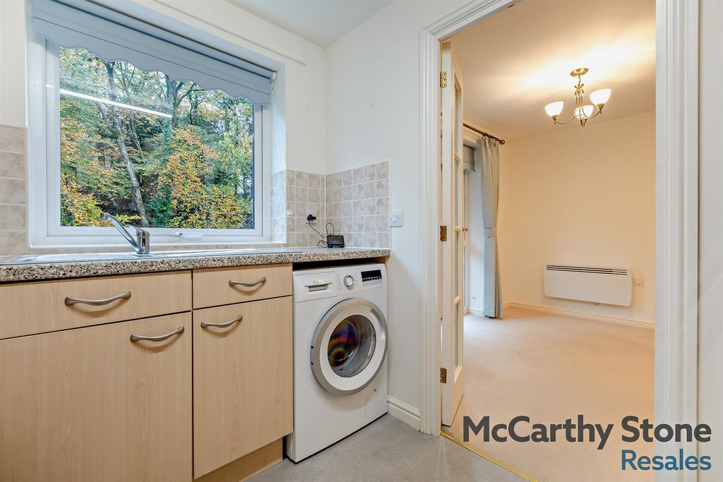 Additional image 7 of 1 bed flat for saleRivers Edge Court, Oaklands Drive, Okehampton EX20