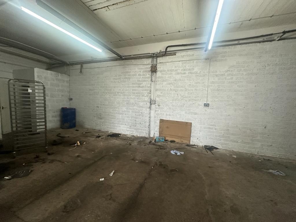 Property photo 2 of 4