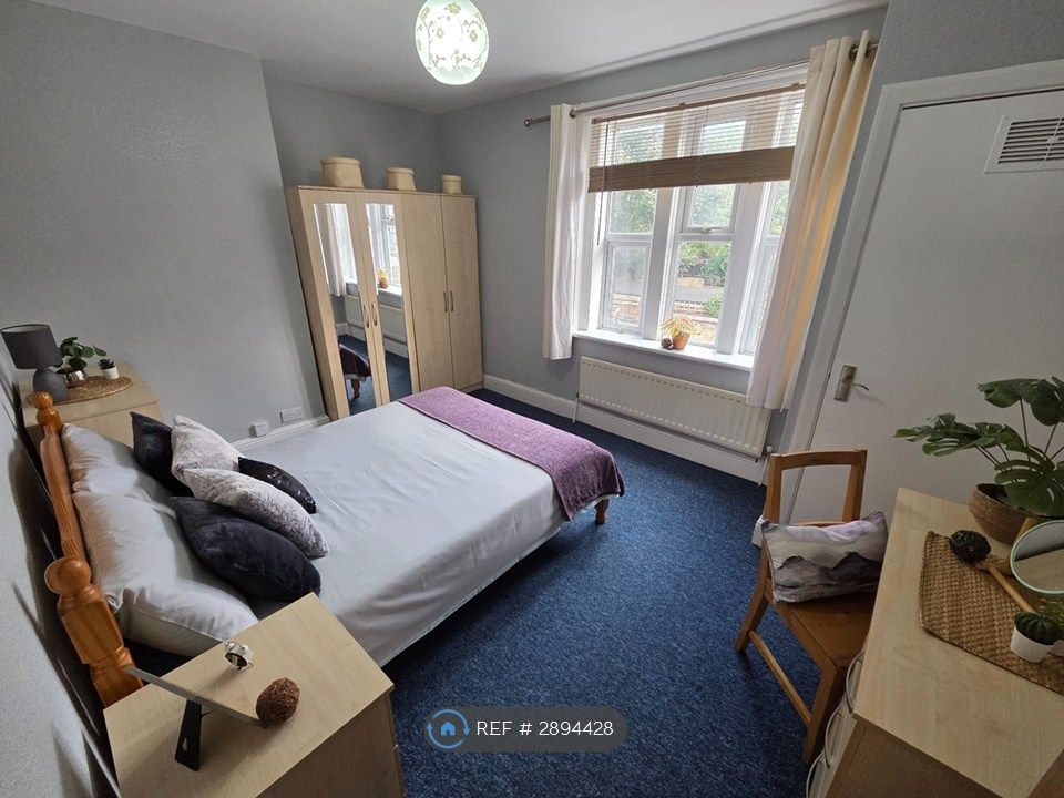 Property photo 3 of 7