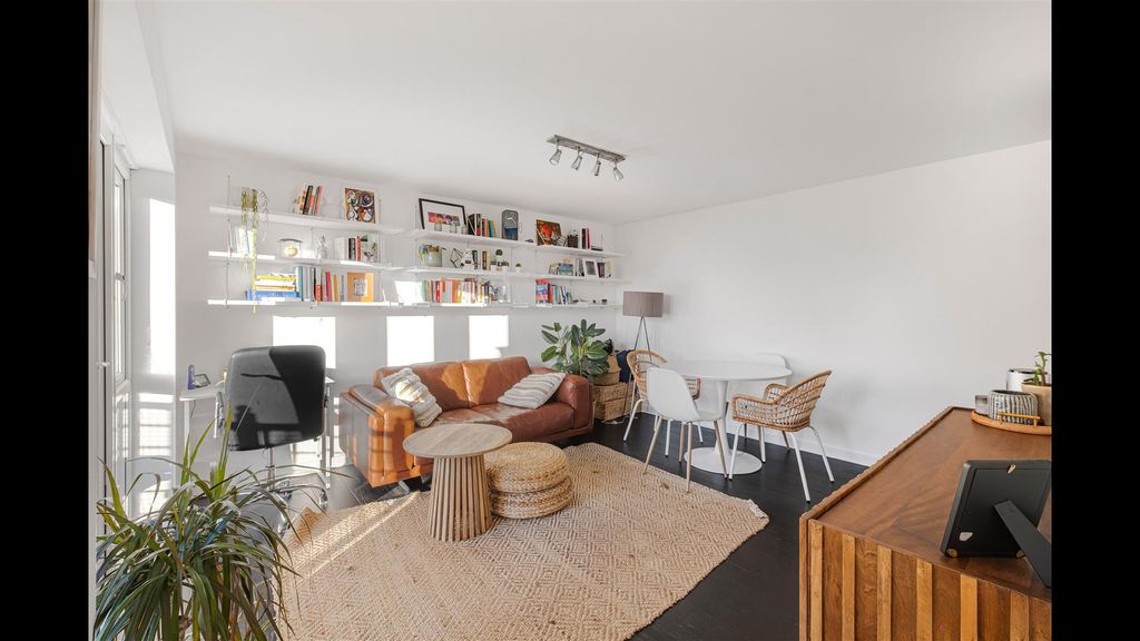 Property photo 1 of 10 1.Png