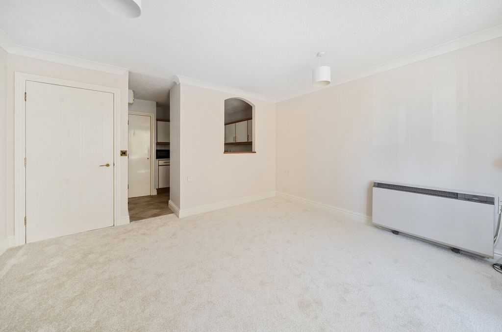 Property photo 3 of 15 3 - Reception Room