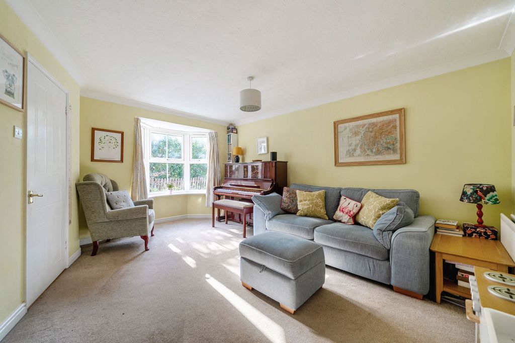 Property photo 3 of 14