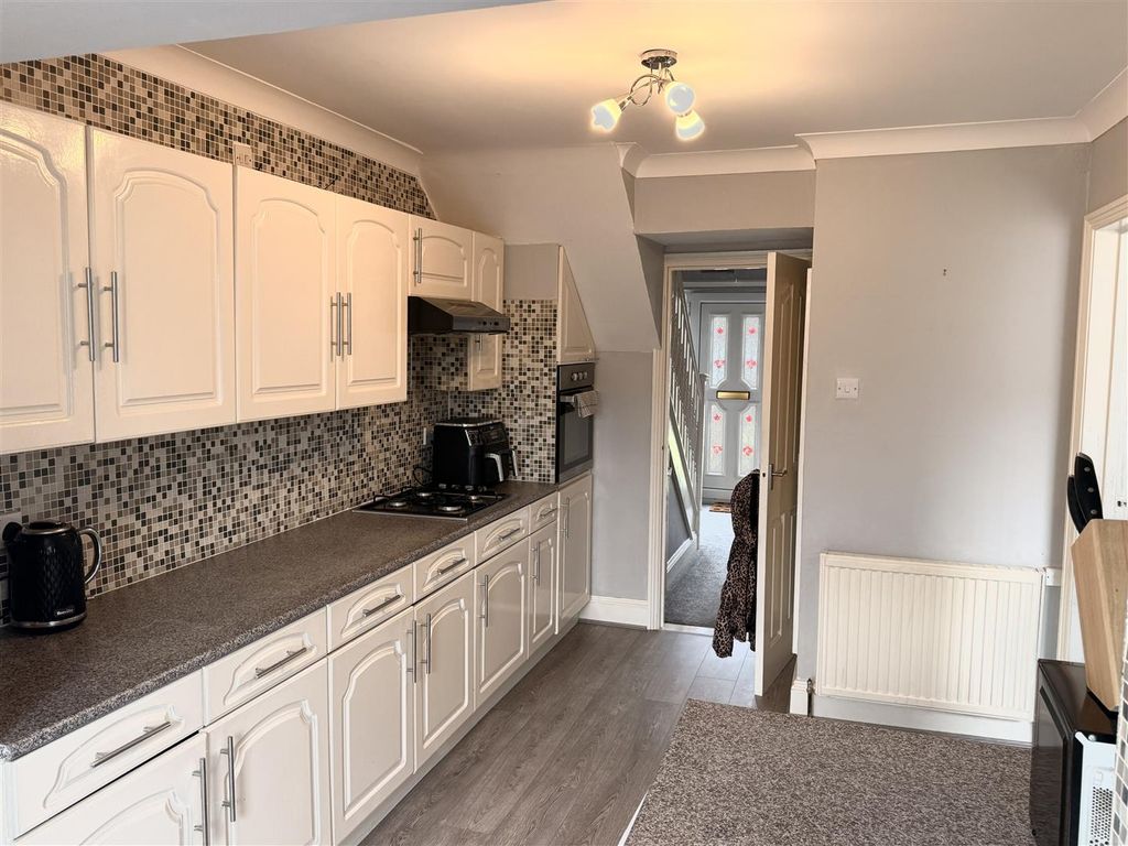 Property photo 2 of 10 Img_2173.Jpeg