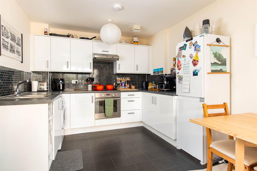 Property photo 2 of 13 Kitchen_1.Jpg