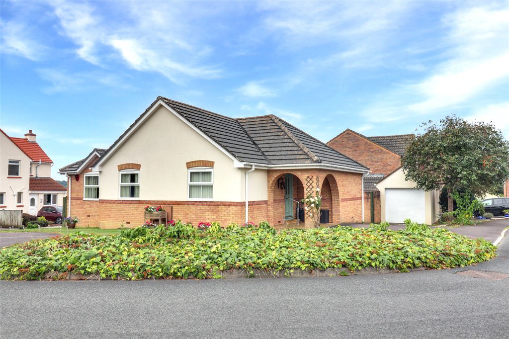 Property photo 2 of 13 2 - Picture No. 15