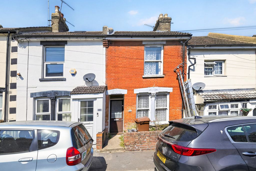 Property photo 1 of 16