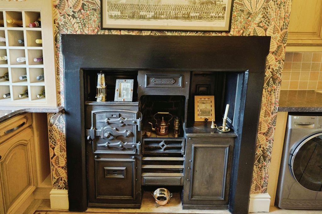 Additional image 10 of 6 bed detached house for saleDene Hall Drive, Bishop Auckland DL14