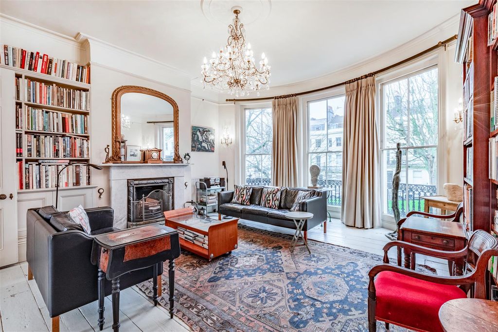 Property photo 2 of 22 Reception Room