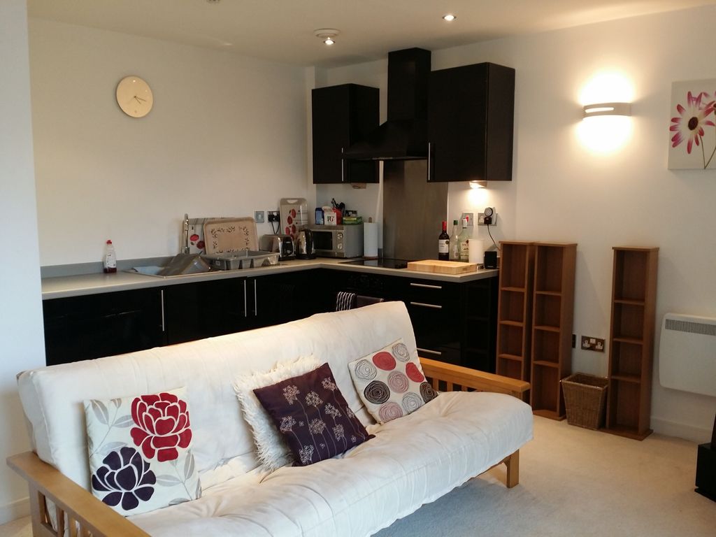 Property photo 2 of 8