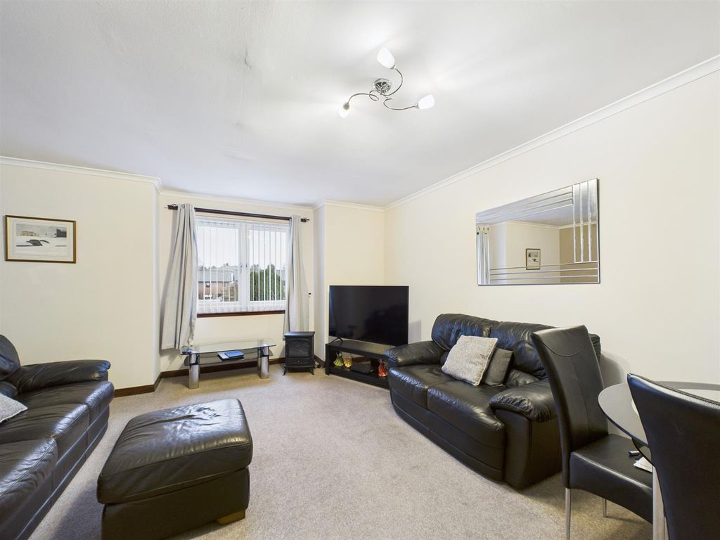 Property photo 2 of 14 Cam01486G0-Pr0956-Still003.Jpg